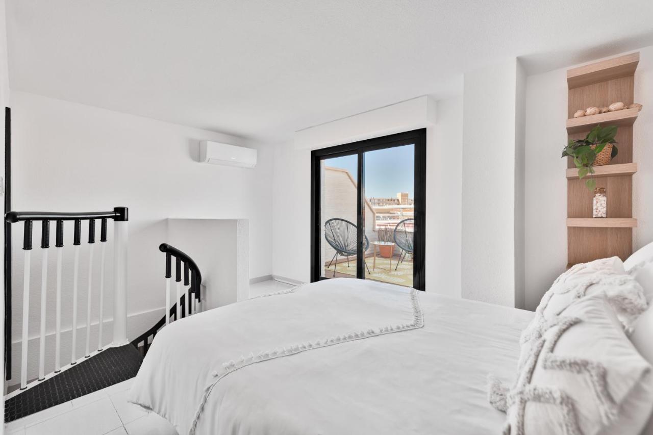 Apartamento La Fiesta, 250 M To The Sea Plus Swimming Pool Torrevieja Buitenkant foto